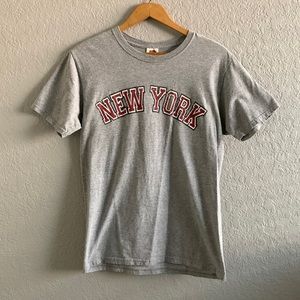 New York Distressed Graphic Tshirt